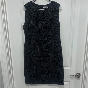 Calvin Klein Black and Gray Patterned Midi Dress